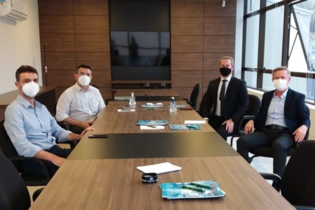 Fehospar e Sindhospato discutem aes de incentivo  filiao sindical